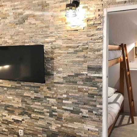 Grand Studio Cabine 30 M² Centre Ville, Refait A Neuf Pour Vous ! Climatise La Grande Motte Exteriör bild